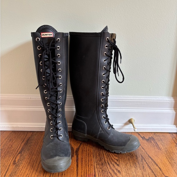 Hunter Black Lace-Up Boots with Durable Sole - Picture 3 of 6